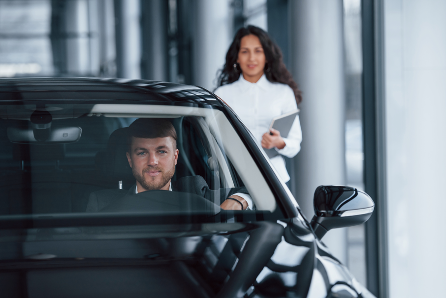 When is the best time to lease a car?