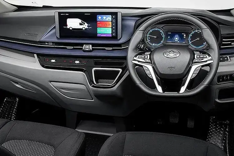 Maxus Deliver 7 Medium Van