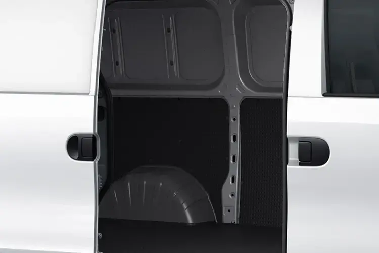 Maxus eDeliver 5 Medium Van