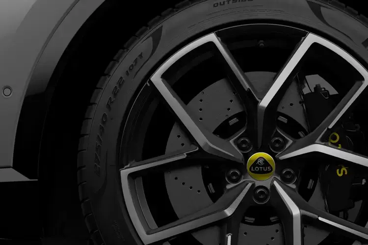 Lotus Eletre SUV