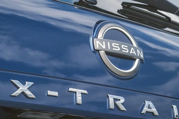 Nissan X-Trail SUV